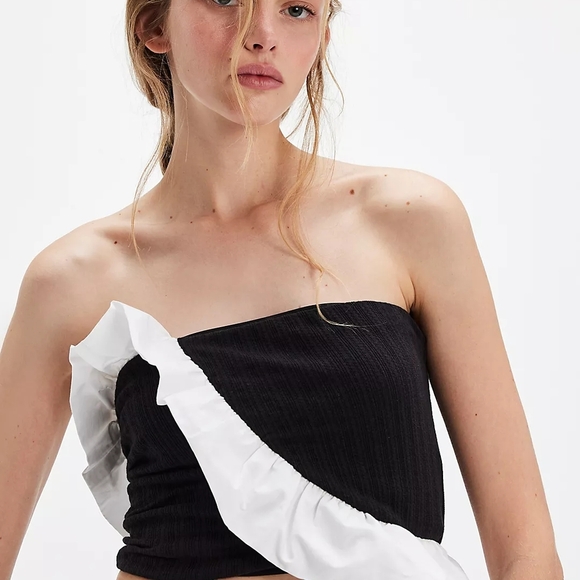 Free People Tops - NWT Free People Black and White Bustier Ruffled Tube Top